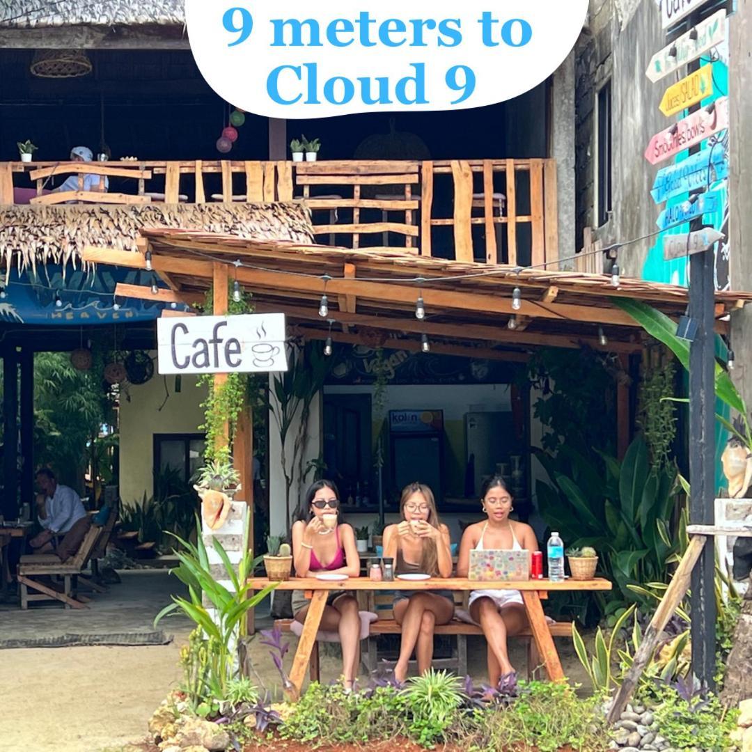 卢纳将军城 Wave Retreat旅舍 外观 照片